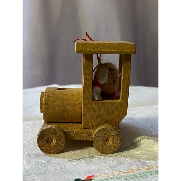 Wooden Christmas Tree Ornament Natural wood train engine - Picture 9 of 10